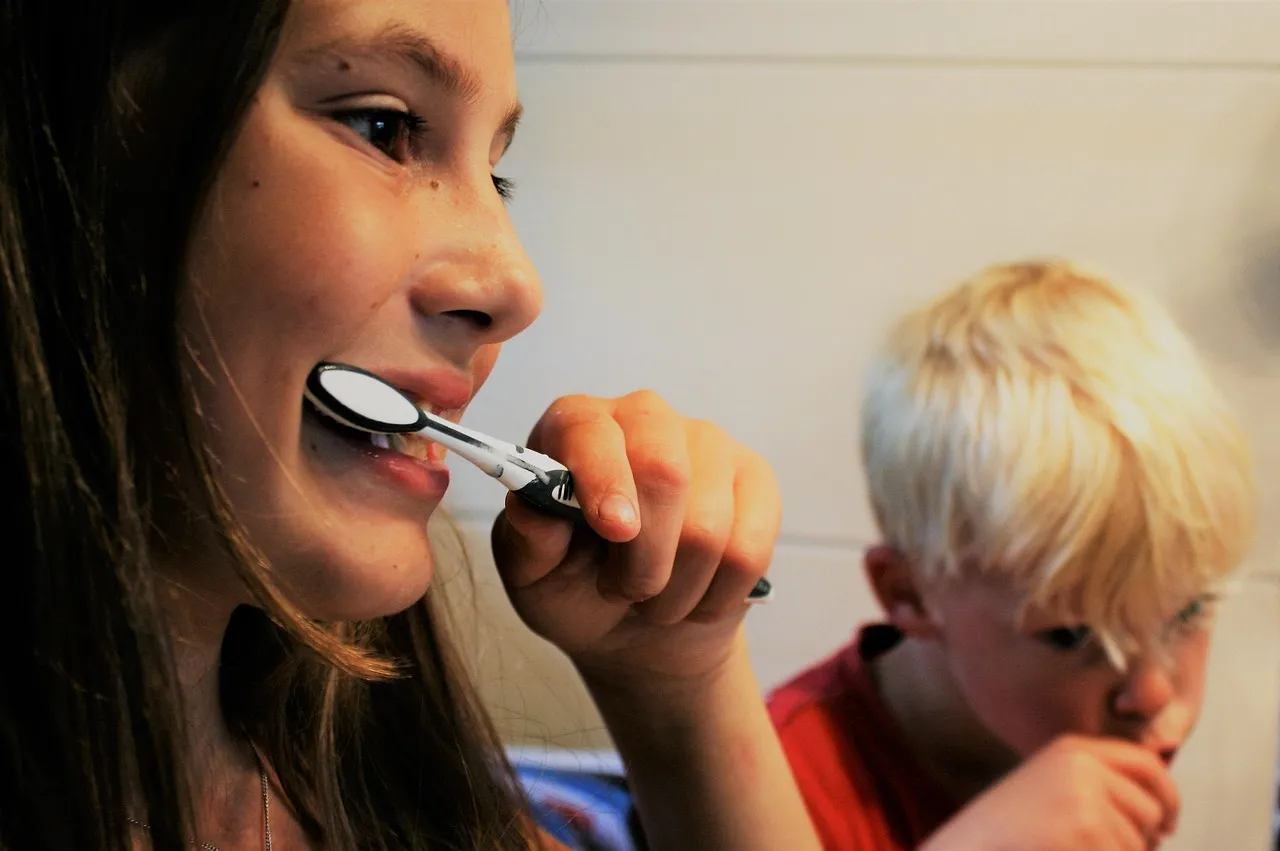 Photo of children brushing their teeth